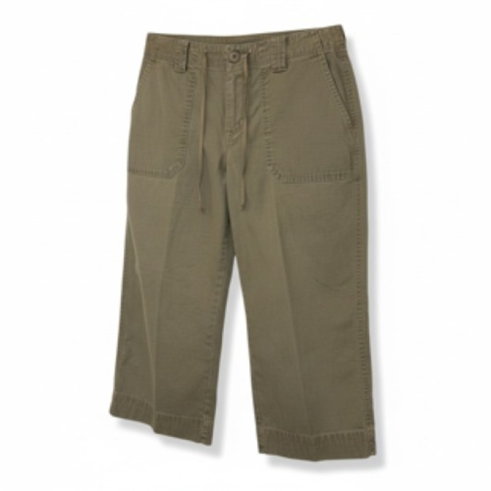 Eddie Bauer Women's Relaxed Fit Lt Olive Green Capris with Embroidered Pockets
